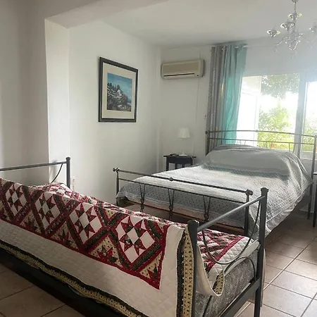 “sound Of The Sea” First Line Apartment *
