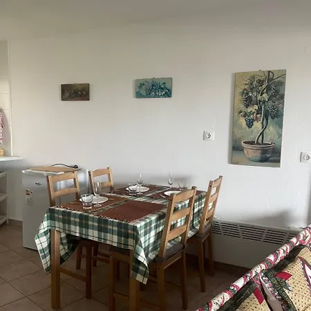 “sound Of The Sea” First Line Apartment *