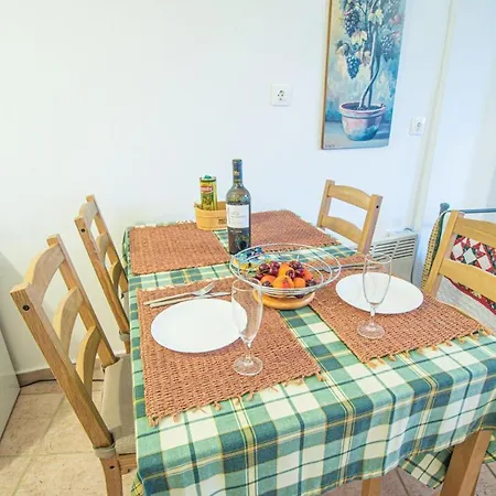 Apartment “sound Of The Sea” First Line