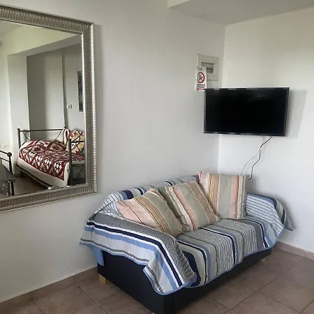 Apartament “sound Of The Sea” First Line