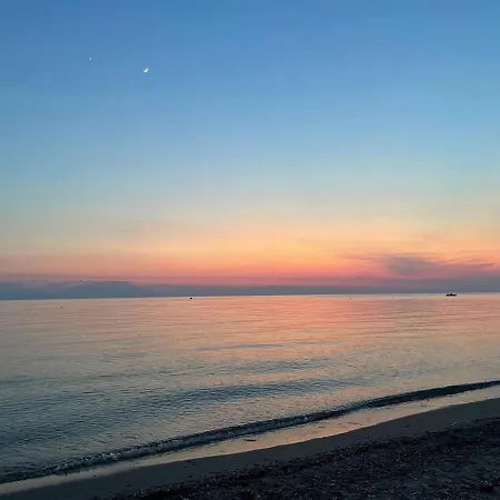 Apartament “sound Of The Sea” First Line Skála Foúrkas