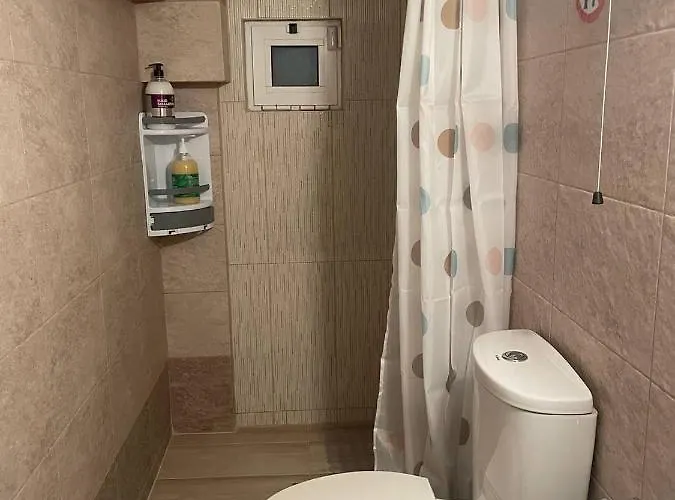 “sound Of The Sea” First Line * Skála Foúrkas